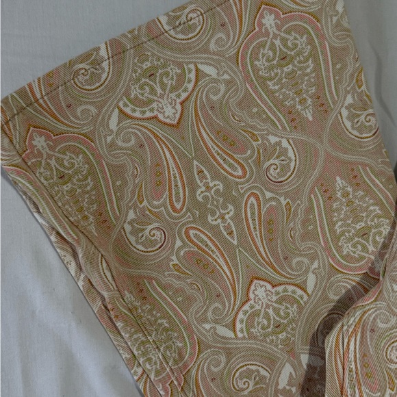 NWT New Wrangler High Rise Fierce Flare Paisley Jeans Size 6 (28x32) - Picture 2 of 10